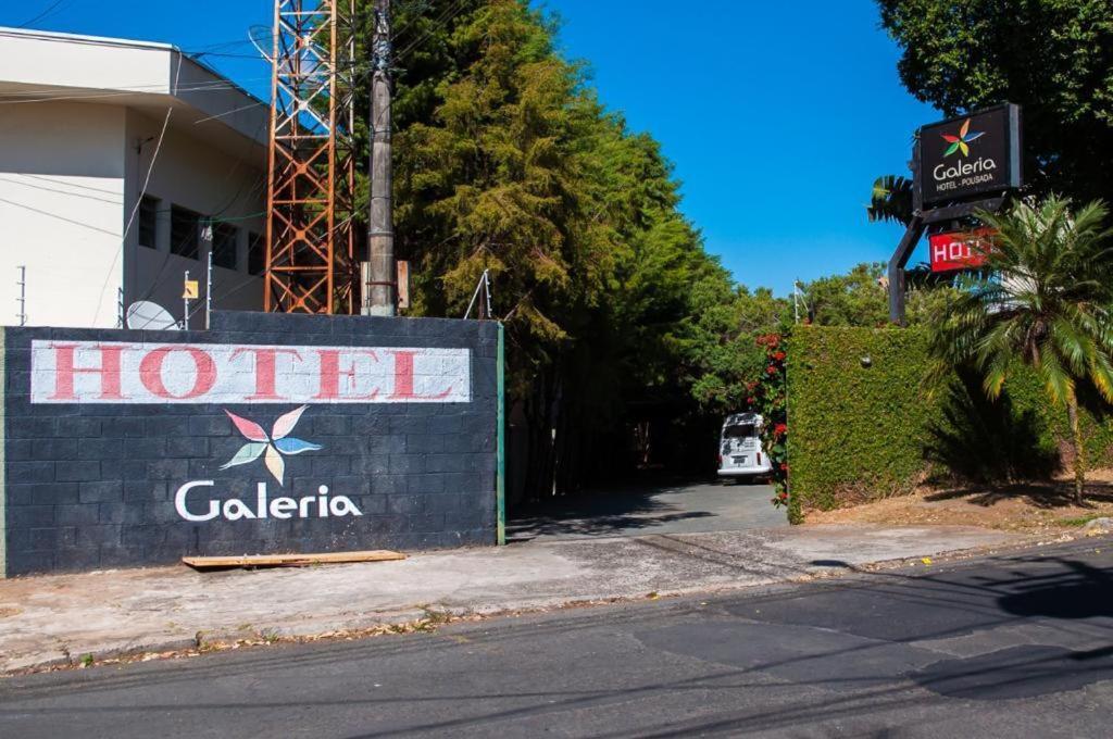 Galeria Hotel Pousada Jaguariúna Buitenkant foto