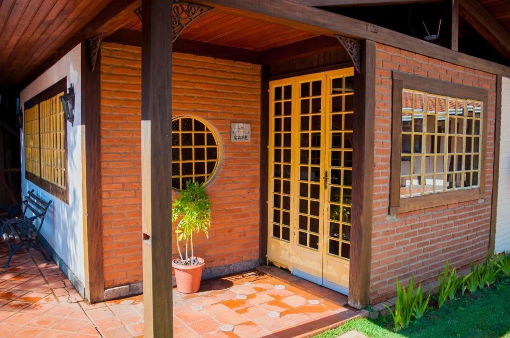 Galeria Hotel Pousada Jaguariúna Buitenkant foto